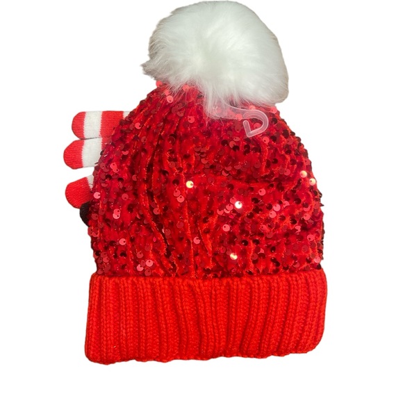 The grinch x justice beanie and gloves red - Picture 3 of 5